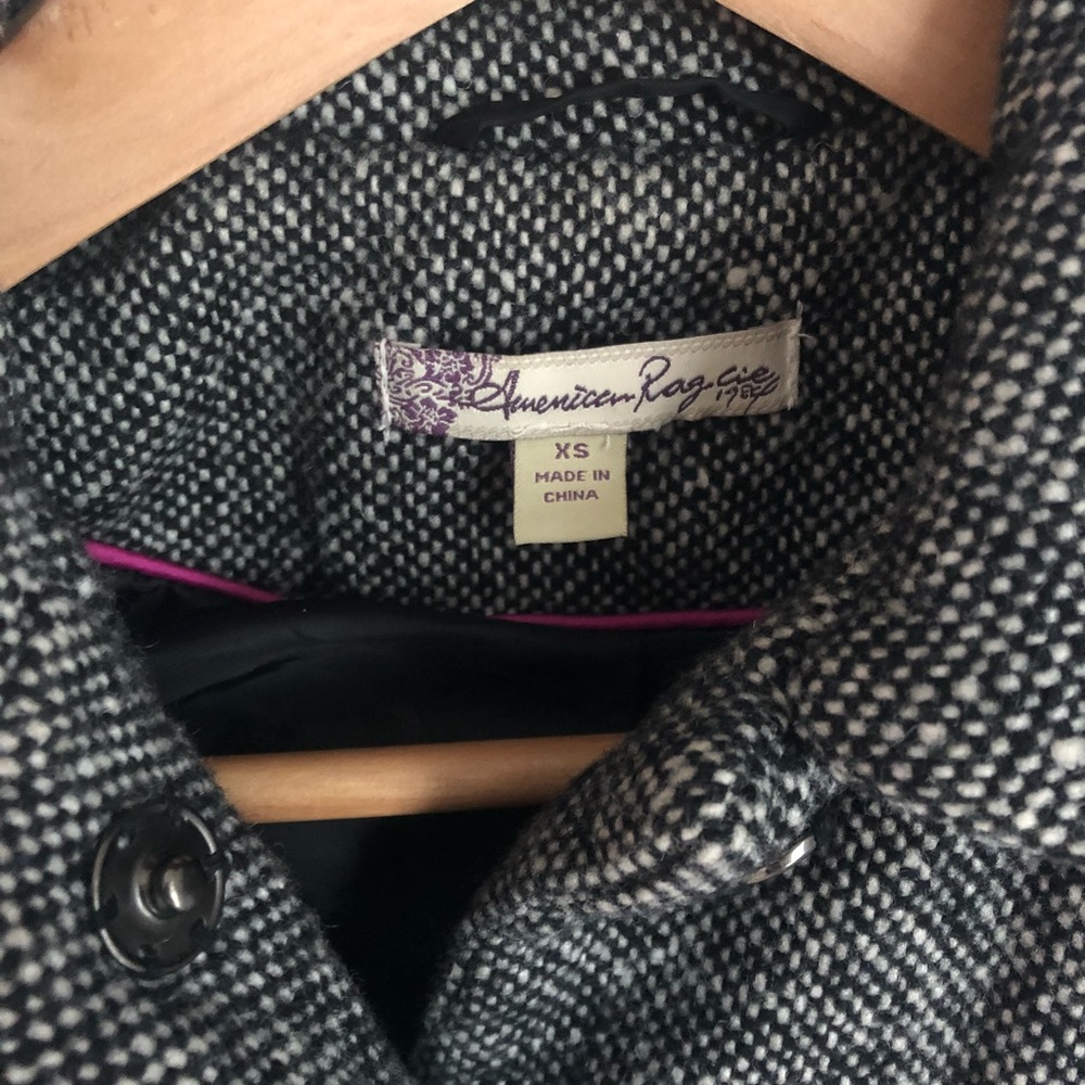 Wool Jacket - Picture 4 of 5